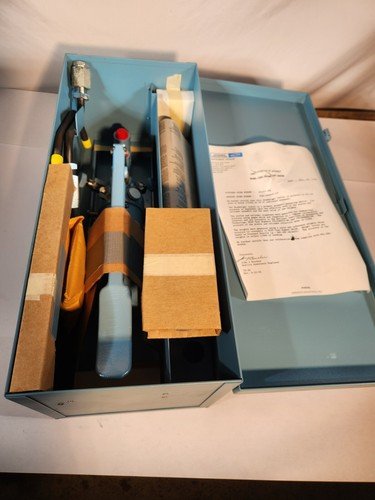 ASHCROFT 1305D 1305 D DEADWEIGHT TESTER new boxed