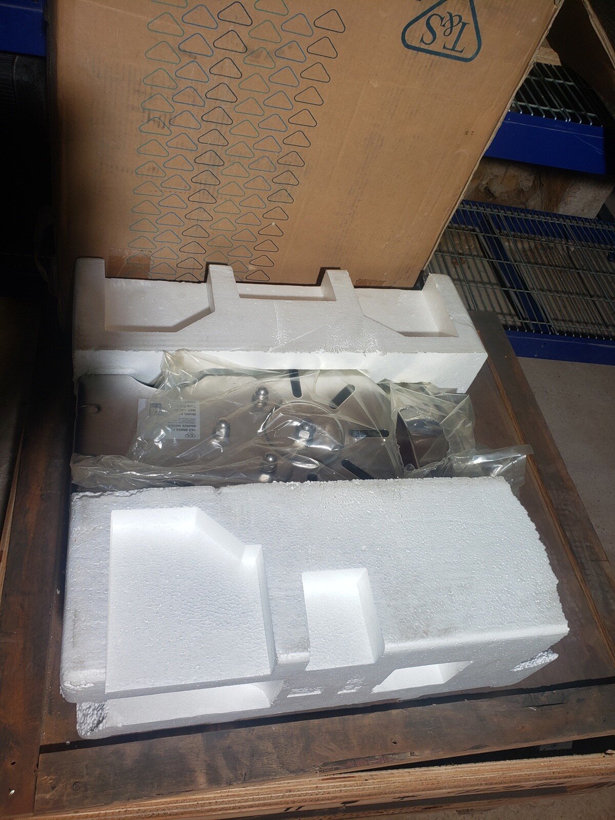 hose tuyau Epoxy powder coated stainless steel reels B-7000 B7000 T&S NEW BOXED