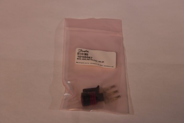 Danfoss 10105567 BAG ASM,METRI-PAK 150,3P NEW BOXED 11E