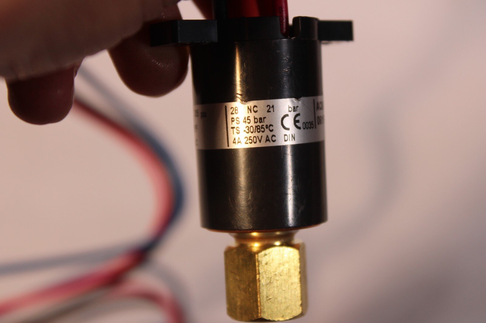 Patronendruckschalter ACB-PC61M 28/21bar Danfoss NEW BOXED 10C