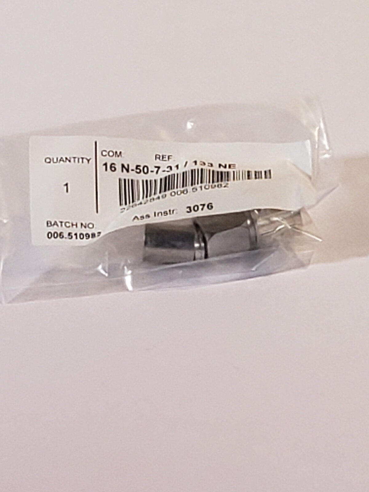 50X huber suhner 16 N-50-7-31/133NE Right angle N male coaxial connect NEW BOXED