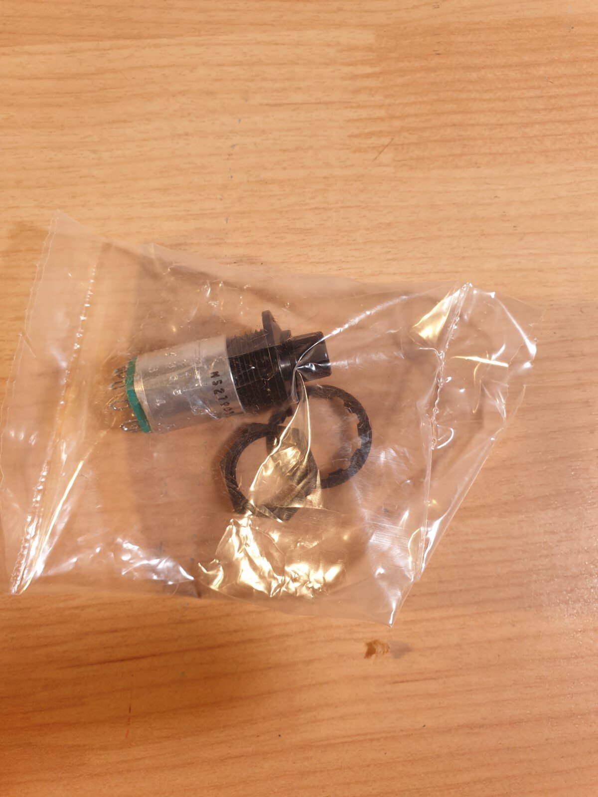 PUSH BUTTON AVIATION BP 27903-1 WC150PB6 NEW 12E