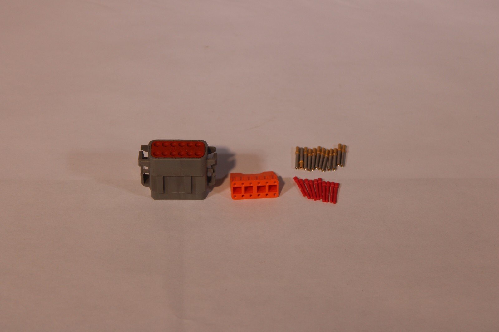 Danfoss 10100944 BAG ASSY,12S,DEUT,DTM06-12SA,SOL,G,20 NEW 12F