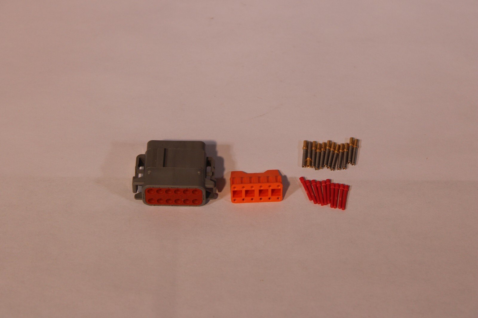 Danfoss 10100944 BAG ASSY,12S,DEUT,DTM06-12SA,SOL,G,20 NEW 12F